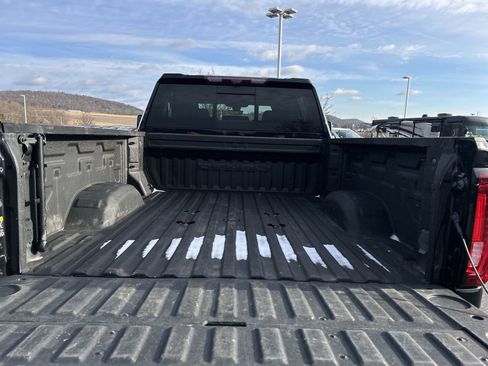 Used 2021 GMC Sierra 2500 Denali w/ Denali Ultimate Package image 9