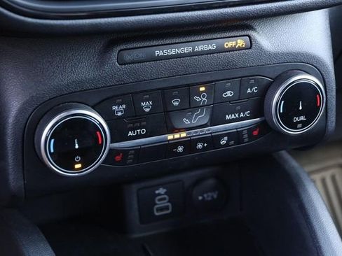 Certified 2024 Ford Escape ST-Line image 18