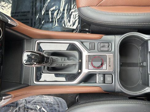 Used 2022 Subaru Forester Touring image 28