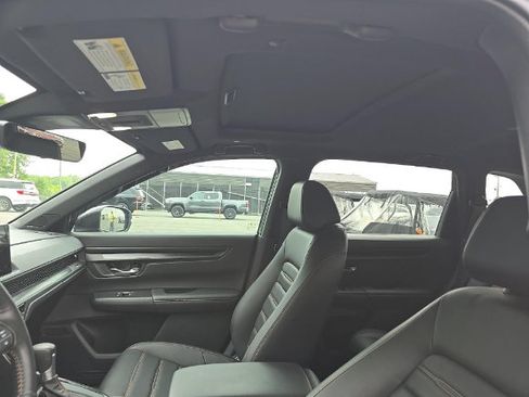 Used 2025 Honda CR-V Sport-L image 7