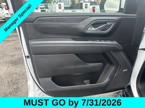 Used 2023 GMC Yukon SLT RWD image 11