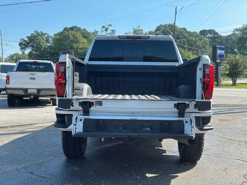 Used 2024 GMC Sierra 2500 Denali Ultimate w/ Max Trailering Package AWD/4WD image 15