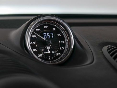 Certified 2021 Porsche 718 Boxster Spyder image 27