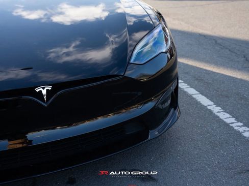 Used 2022 Tesla Model S image 4