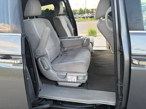 Used 2011 Honda Odyssey EX image 13