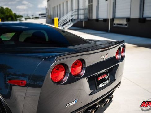 Used 2011 Chevrolet Corvette ZR1 w/ Preferred Equipment Group RWD image 33