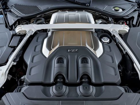 Certified 2024 Bentley Continental GT Mulliner AWD/4WD image 36