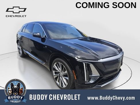 Used 2024 Cadillac Lyriq Luxury w/ Nappa Leather Package RWD image 1