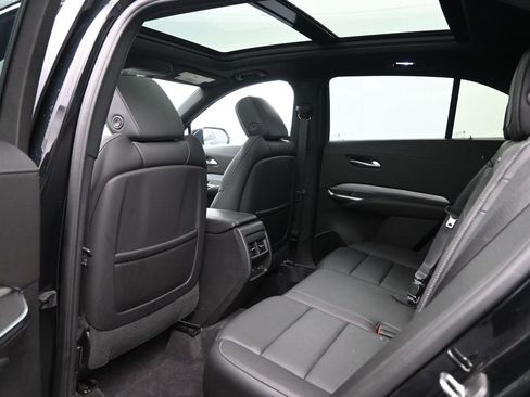 Used 2019 Cadillac XT4 Premium Luxury image 27