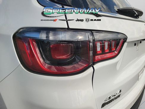 Used 2024 Jeep Compass Limited AWD/4WD image 29