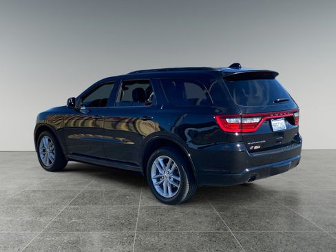 Used 2025 Dodge Durango GT AWD/4WD image 3