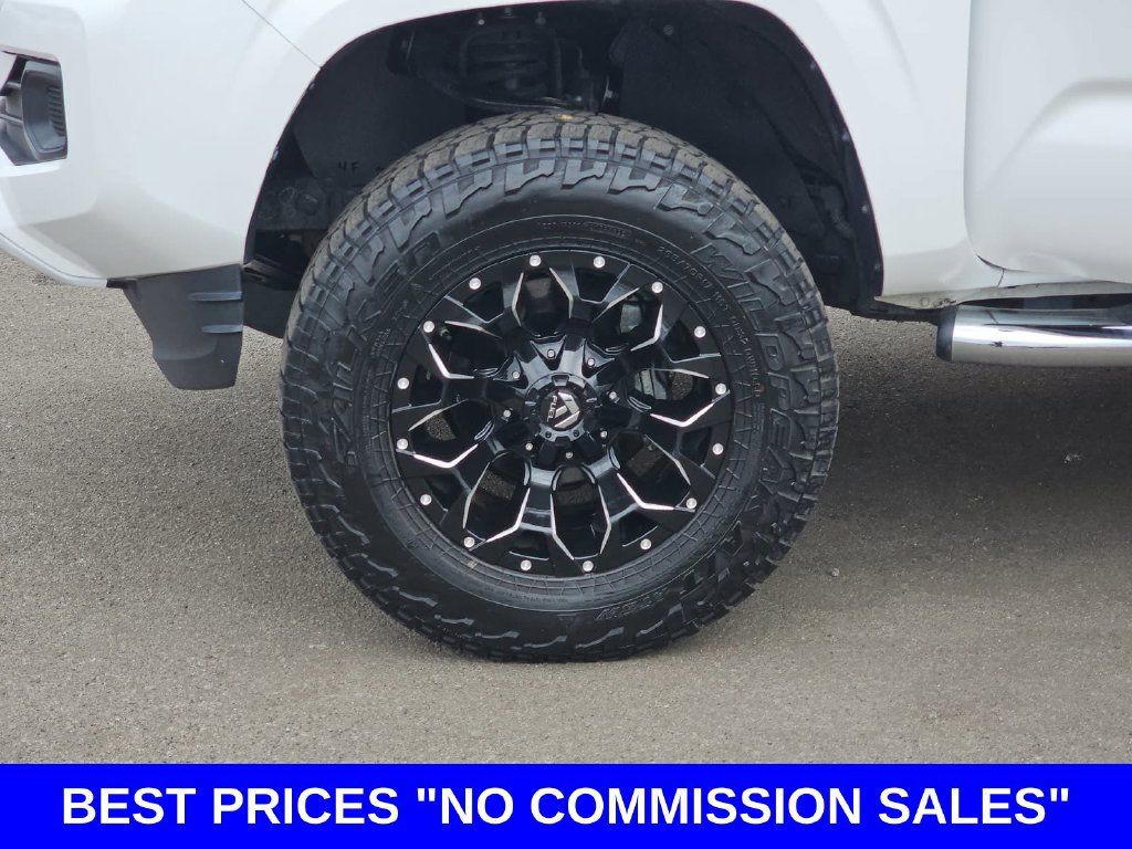 Used 2023 Toyota Tacoma SR w/ SR Convenience Package RWD image 34