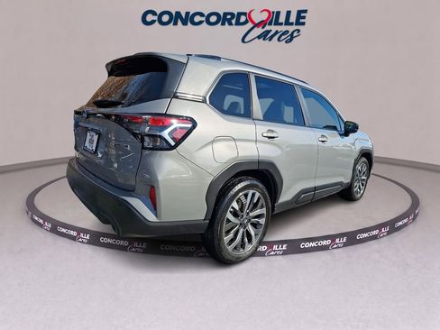Certified 2025 Subaru Forester Touring AWD/4WD image 7