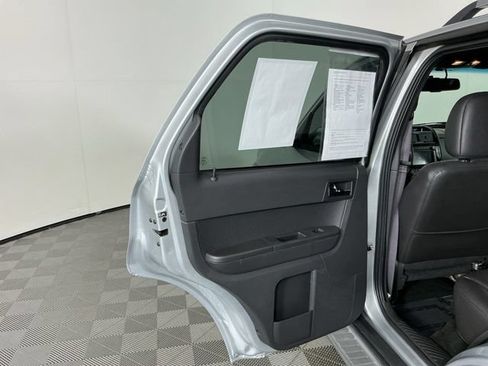 Used 2012 Ford Escape Limited AWD/4WD image 25