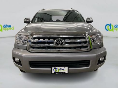 Used 2009 Toyota Sequoia SR5 AWD/4WD image 16