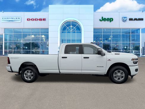 New 2025 RAM 2500 Big Horn image 12