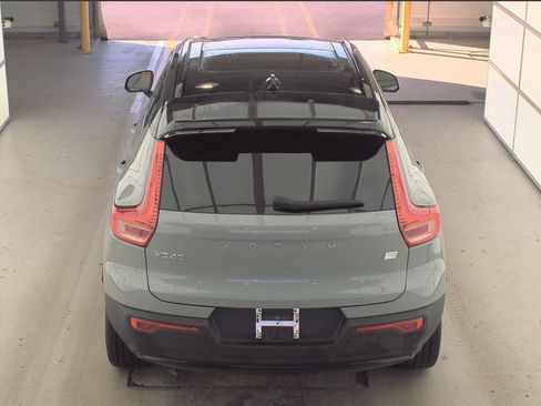 Used 2024 Volvo XC40 Recharge Ultimate AWD/4WD image 26