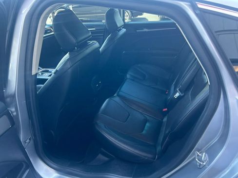 Used 2020 Ford Fusion Titanium AWD/4WD image 19