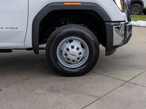 New 2026 GMC Sierra 3500 Pro image 24