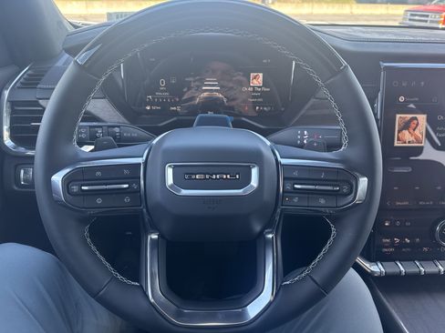 New 2026 GMC Acadia Denali Ultimate AWD/4WD image 19