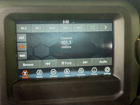 Used 2023 Jeep Wrangler Unlimited Sport AWD/4WD image 19