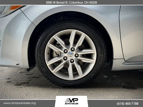 Used 2015 Toyota Avalon XLE FWD image 25