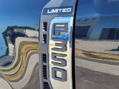Used 2024 Ford F350 Limited w/ FX4 Off-Road Package AWD/4WD image 6