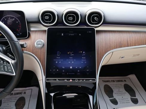 Used 2024 Mercedes-Benz C 300 Sedan image 11