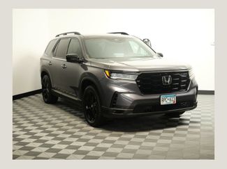 Used 2025 Honda Pilot Black Edition video 1
