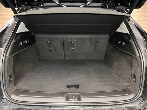 Used 2024 Buick Envision Avenir image 16