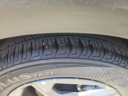 Used 2025 Kia K4 LXS FWD image 26