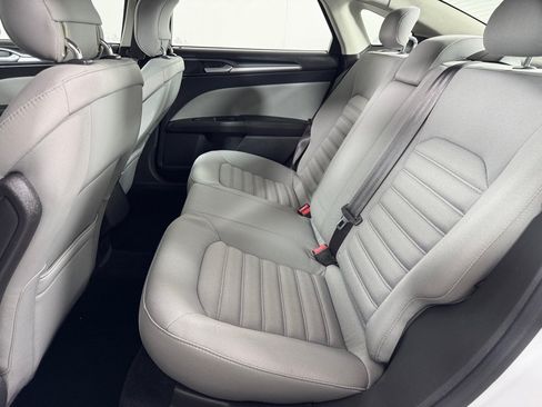 Used 2013 Ford Fusion S FWD image 16