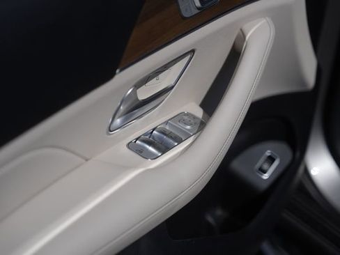 Used 2021 Mercedes-Benz GLE 350 image 30