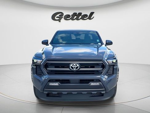 Used 2024 Toyota Tacoma SR5 AWD/4WD image 2