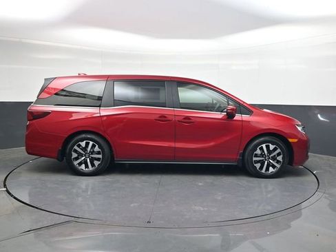 New 2026 Honda Odyssey EX-L image 3