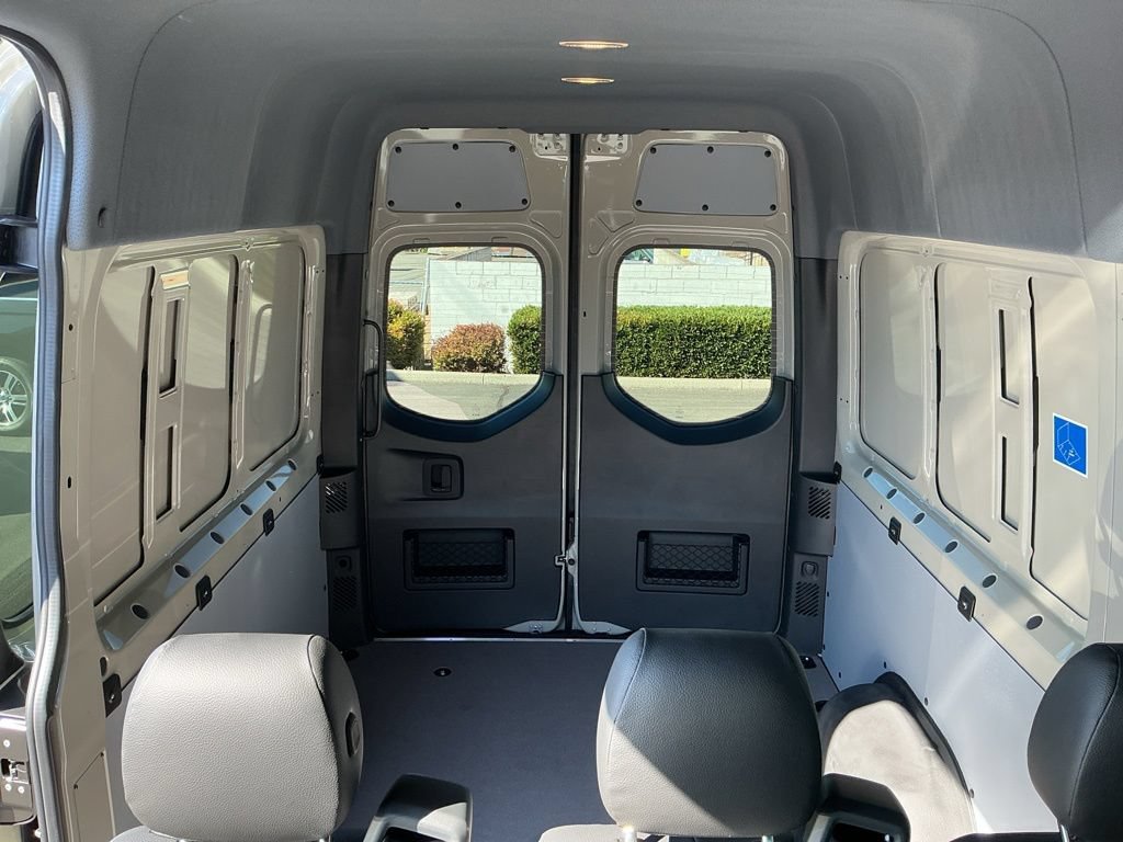 New 2026 Mercedes-Benz Sprinter 2500 image 22