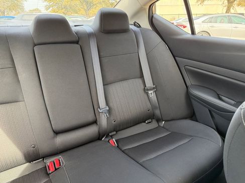 Used 2025 Nissan Altima 2.5 SV image 37