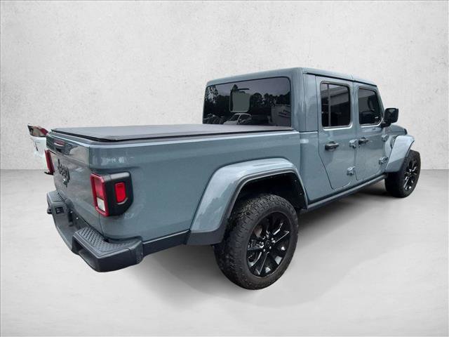 Used 2025 Jeep Gladiator Sport AWD/4WD image 5