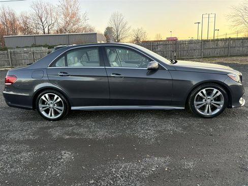 Used 2014 Mercedes-Benz E 350 Sedan image 5