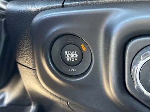 Used 2023 Jeep Wrangler Sahara image 25