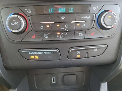 Used 2018 Ford Escape SEL w/ Ford Safe & Smart Package FWD image 24