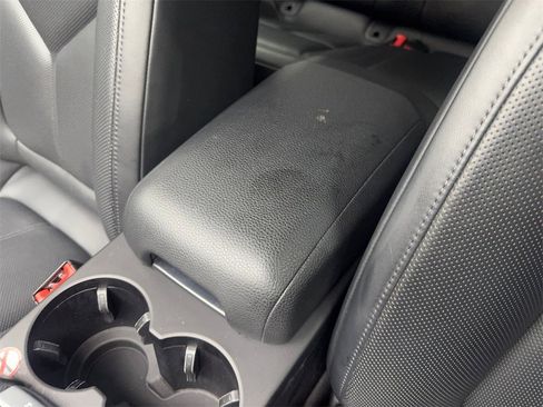 Used 2023 Porsche Macan image 67