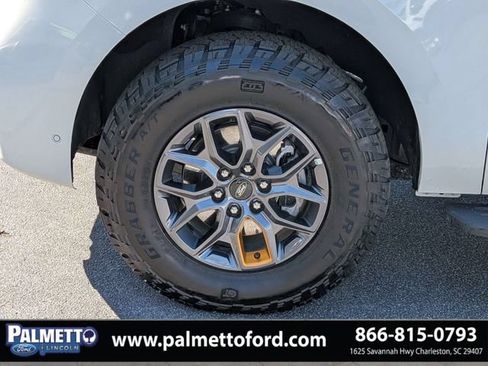 Used 2025 Ford Expedition Tremor AWD/4WD image 11