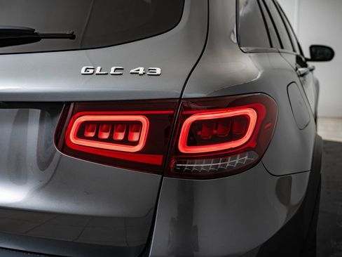 Used 2021 Mercedes-Benz GLC 43 AMG 4MATIC image 9