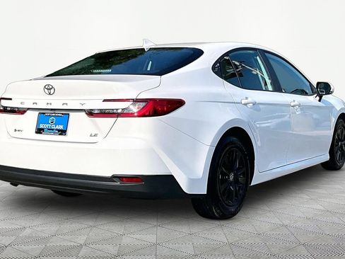 Used 2025 Toyota Camry LE FWD image 6