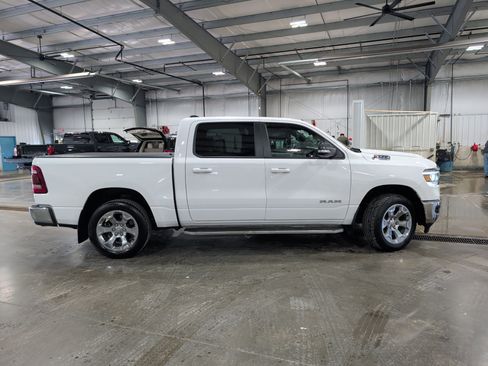 Used 2022 RAM 1500 Big Horn AWD/4WD image 2