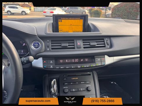 Used 2011 Lexus CT 200h Premium w/ Premium Audio Pkg FWD image 22