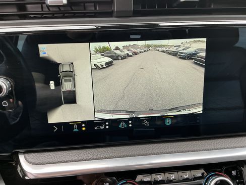 Used 2022 GMC Sierra 1500 Denali AWD/4WD image 24