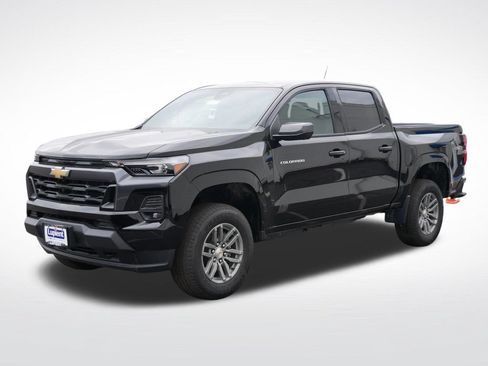 New 2026 Chevrolet Colorado LT w/ LT Convenience Package AWD/4WD image 11
