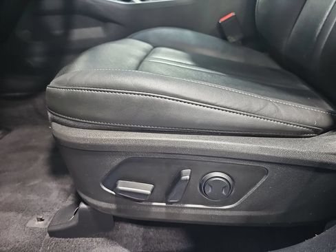 Used 2023 Kia Sorento S w/ Panoramic Sunroof Package AWD/4WD image 29